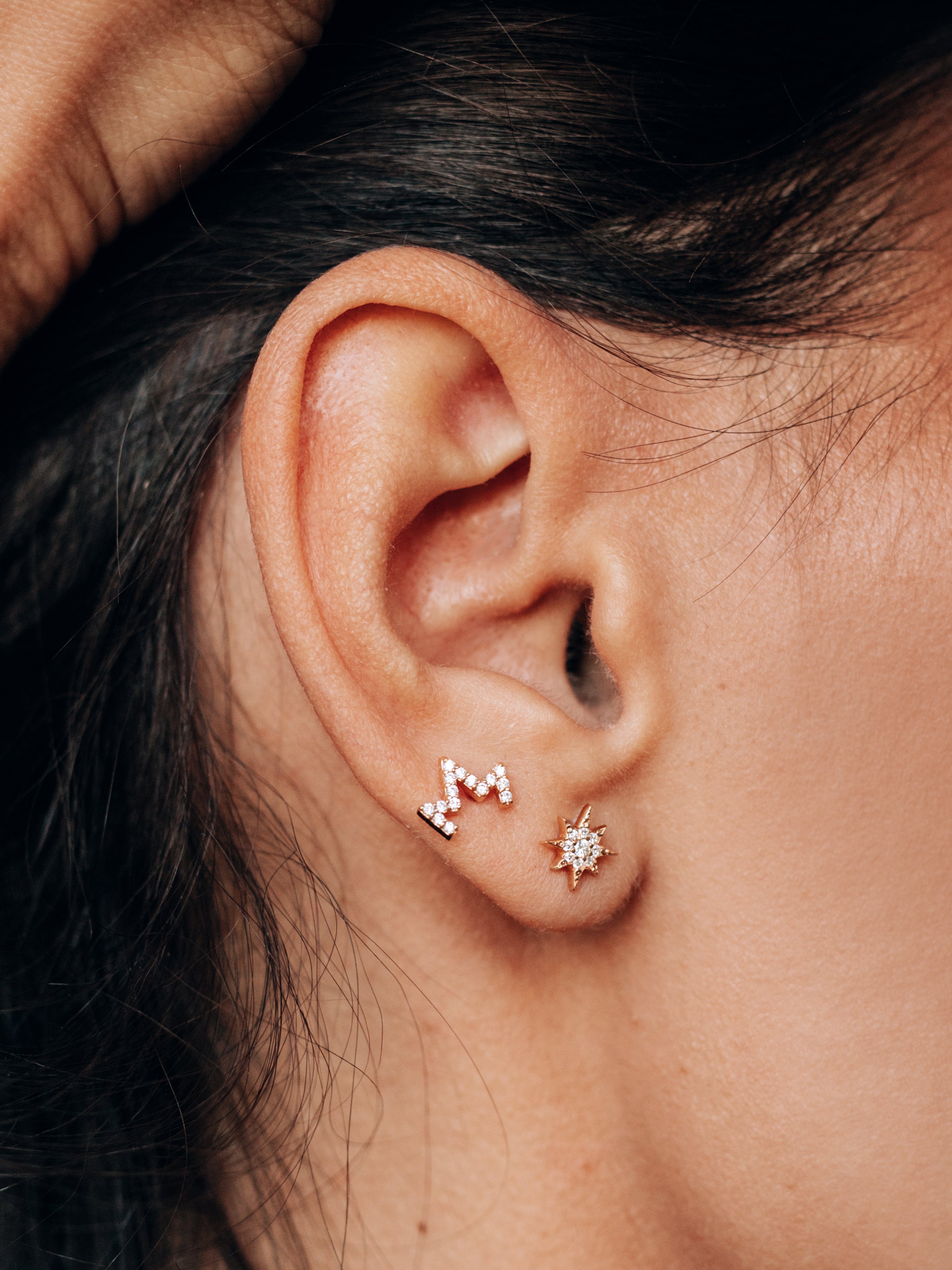 Aztec Zig Zag Single Stud