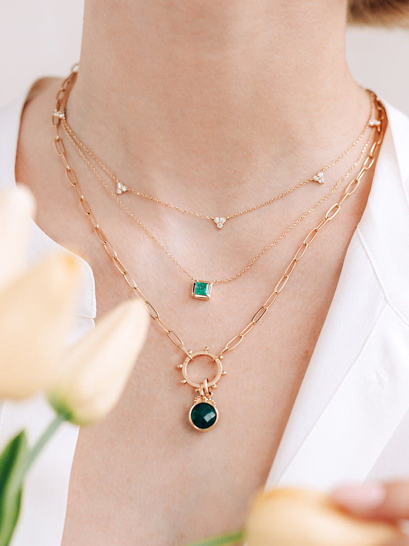 Cléo Emerald Carré Square Pendant