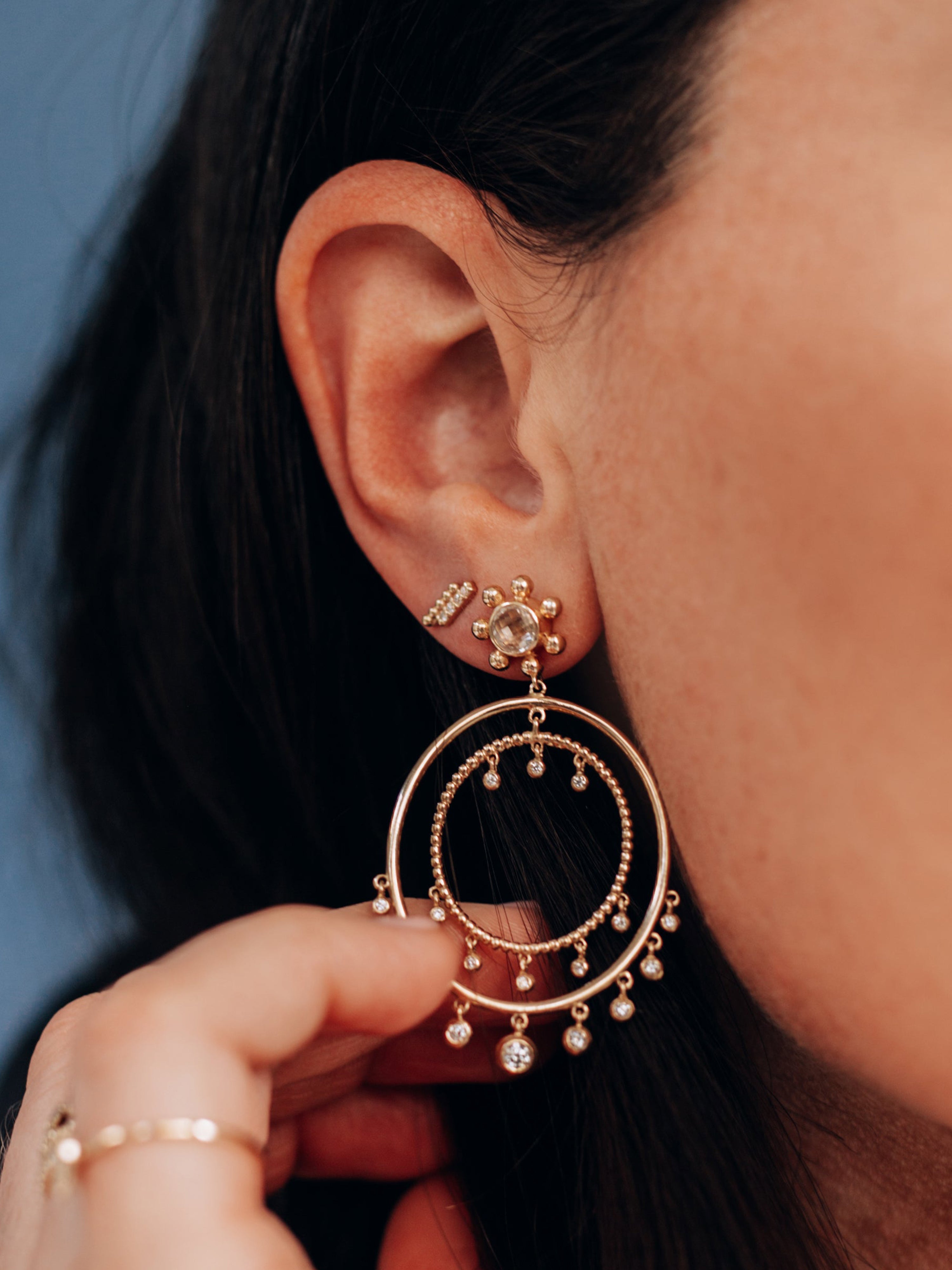 Dew Drop Pavé Bar Single Stud