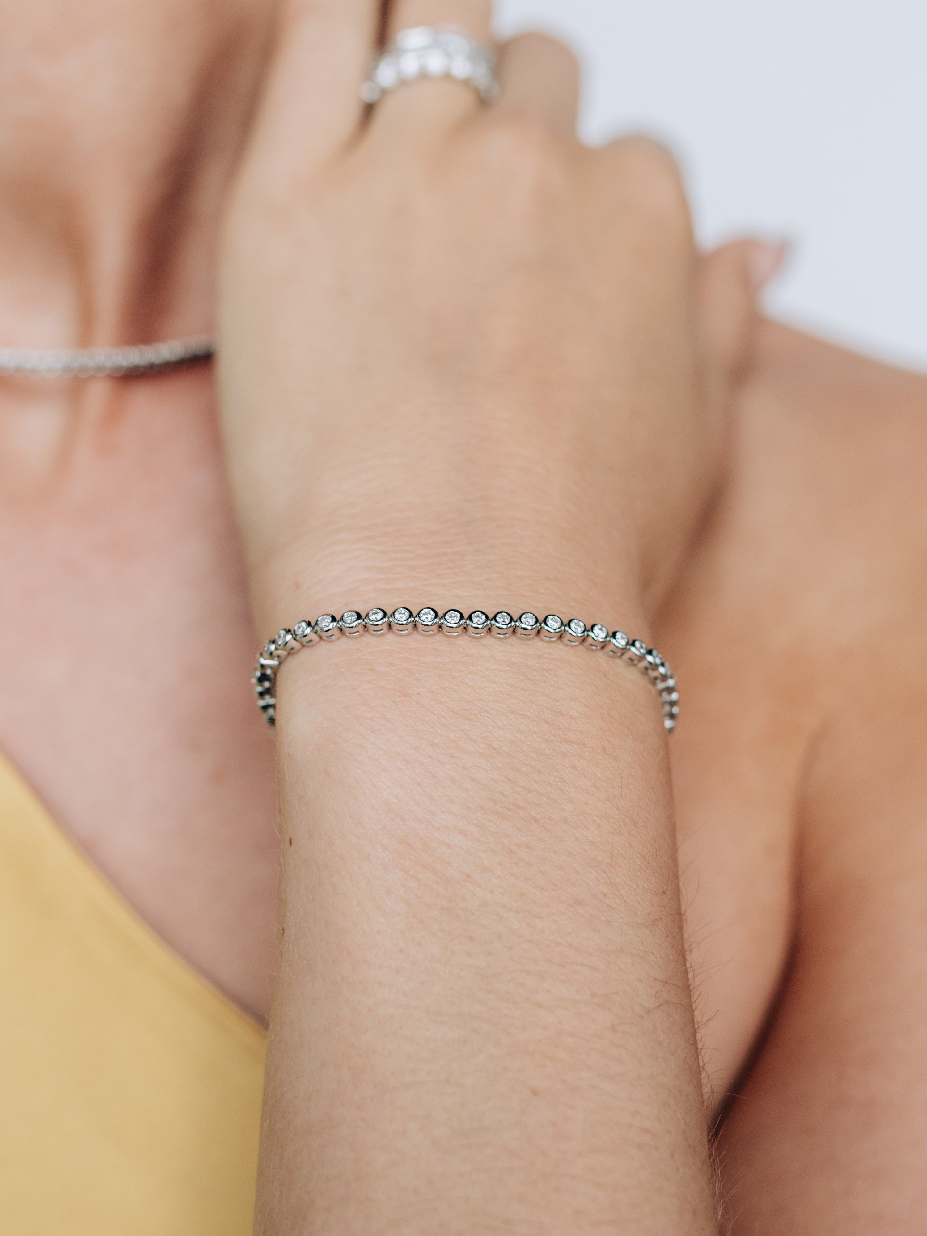 Classique Julia Bezel Tennis Bracelet