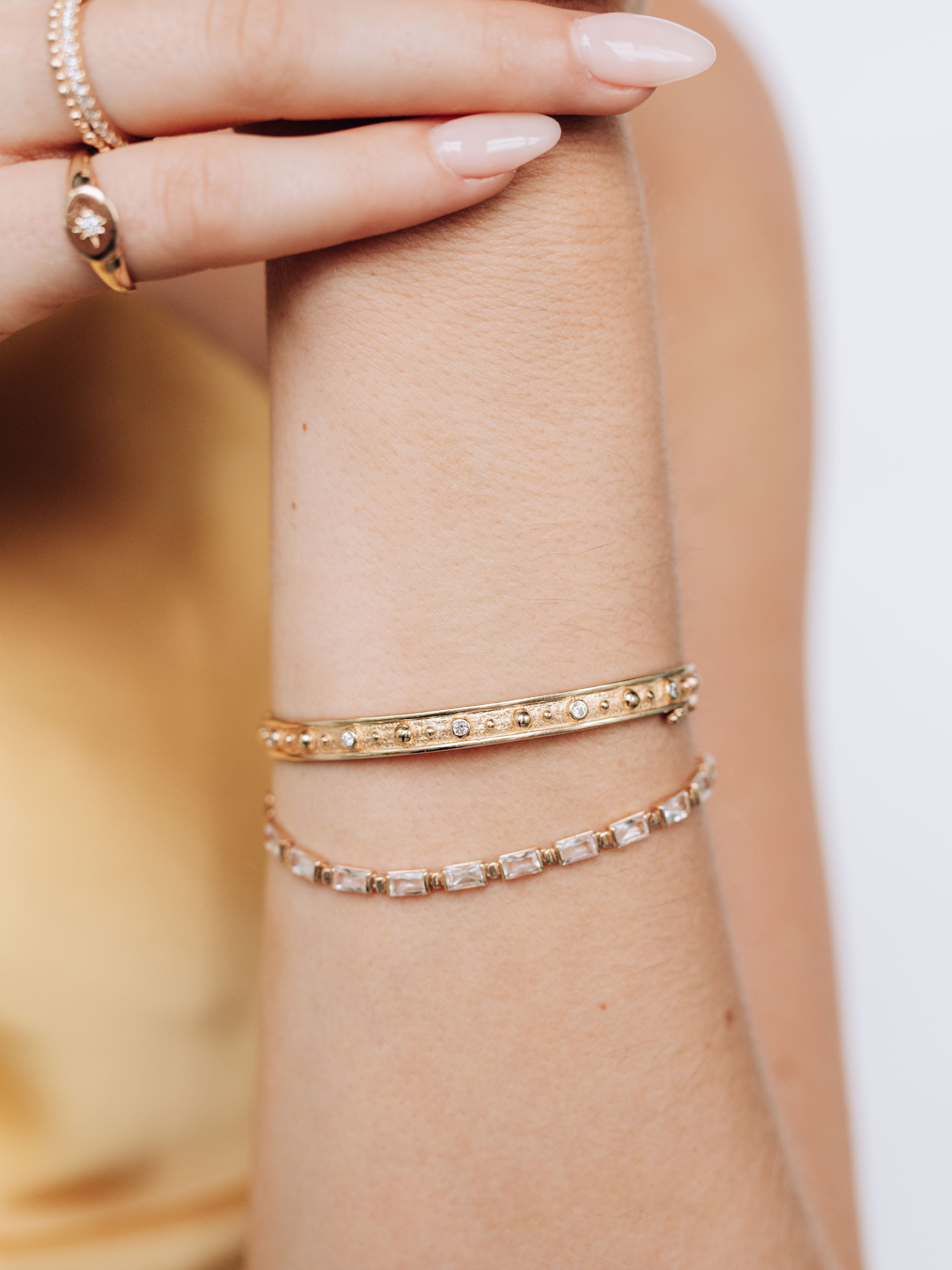Méditerranée Dotted Diamond Bangle