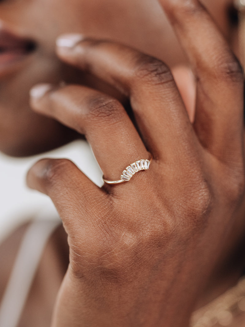 Cléo Justine Deco Fan Ring