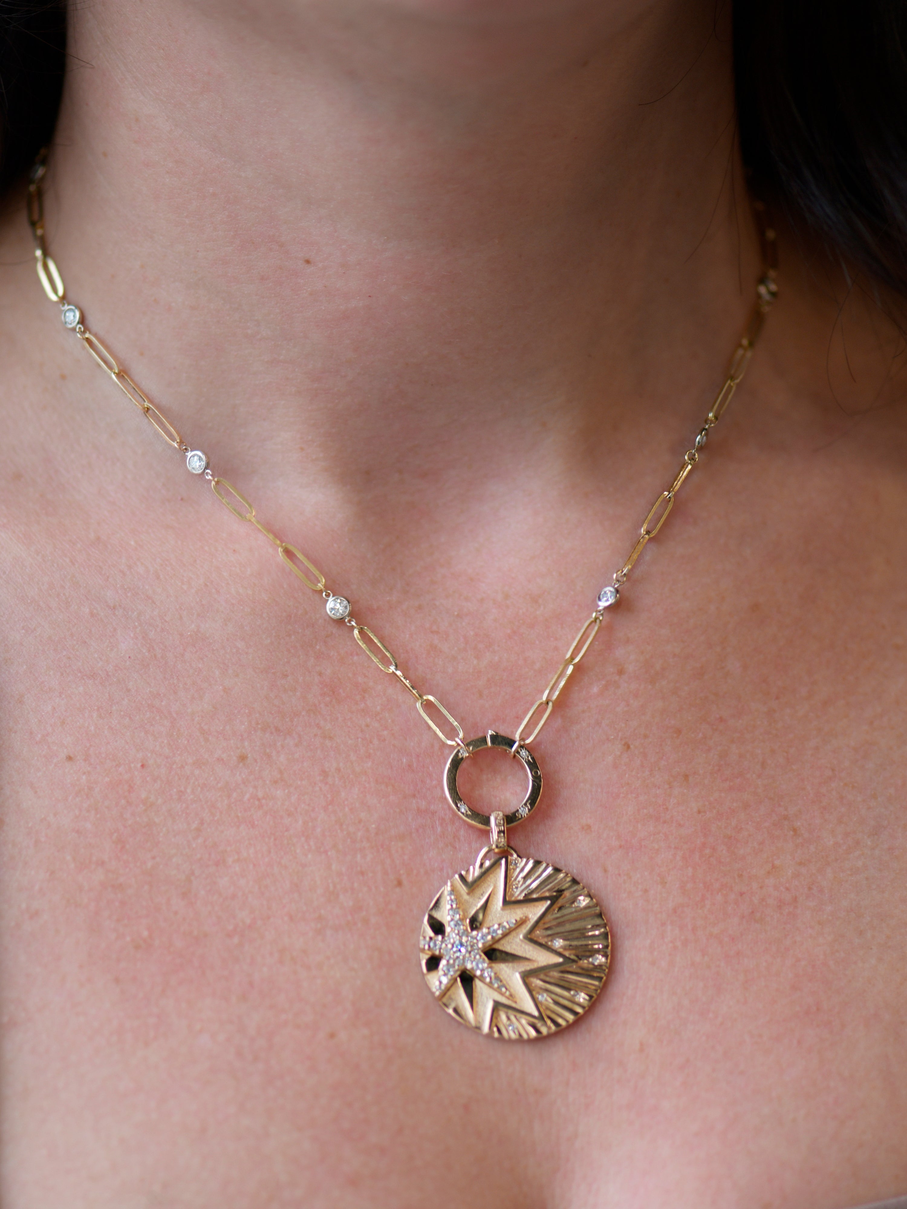 Anzie 25th Anniversary Starburst Medallion