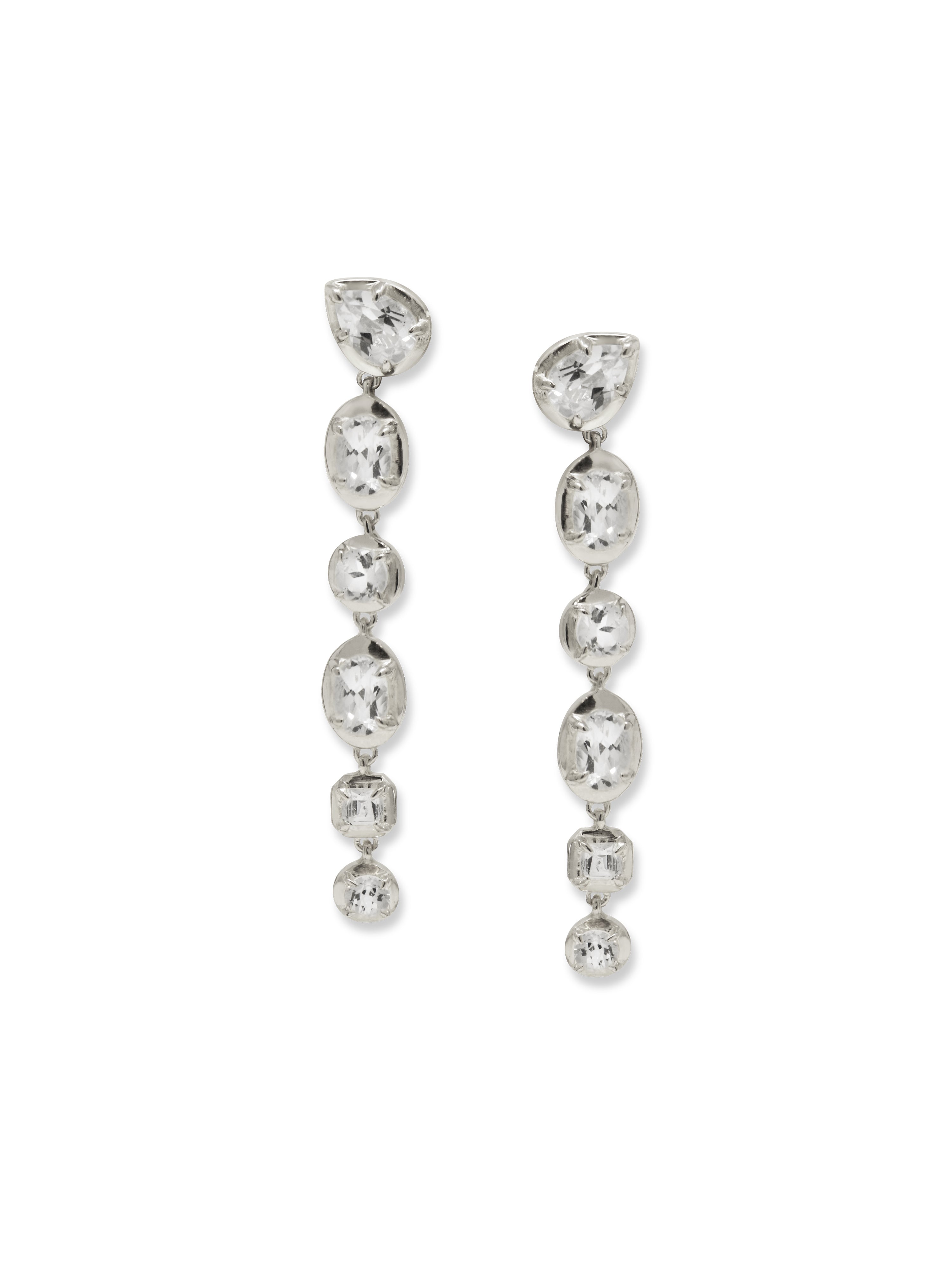 Mélia Pear Linear Earrings