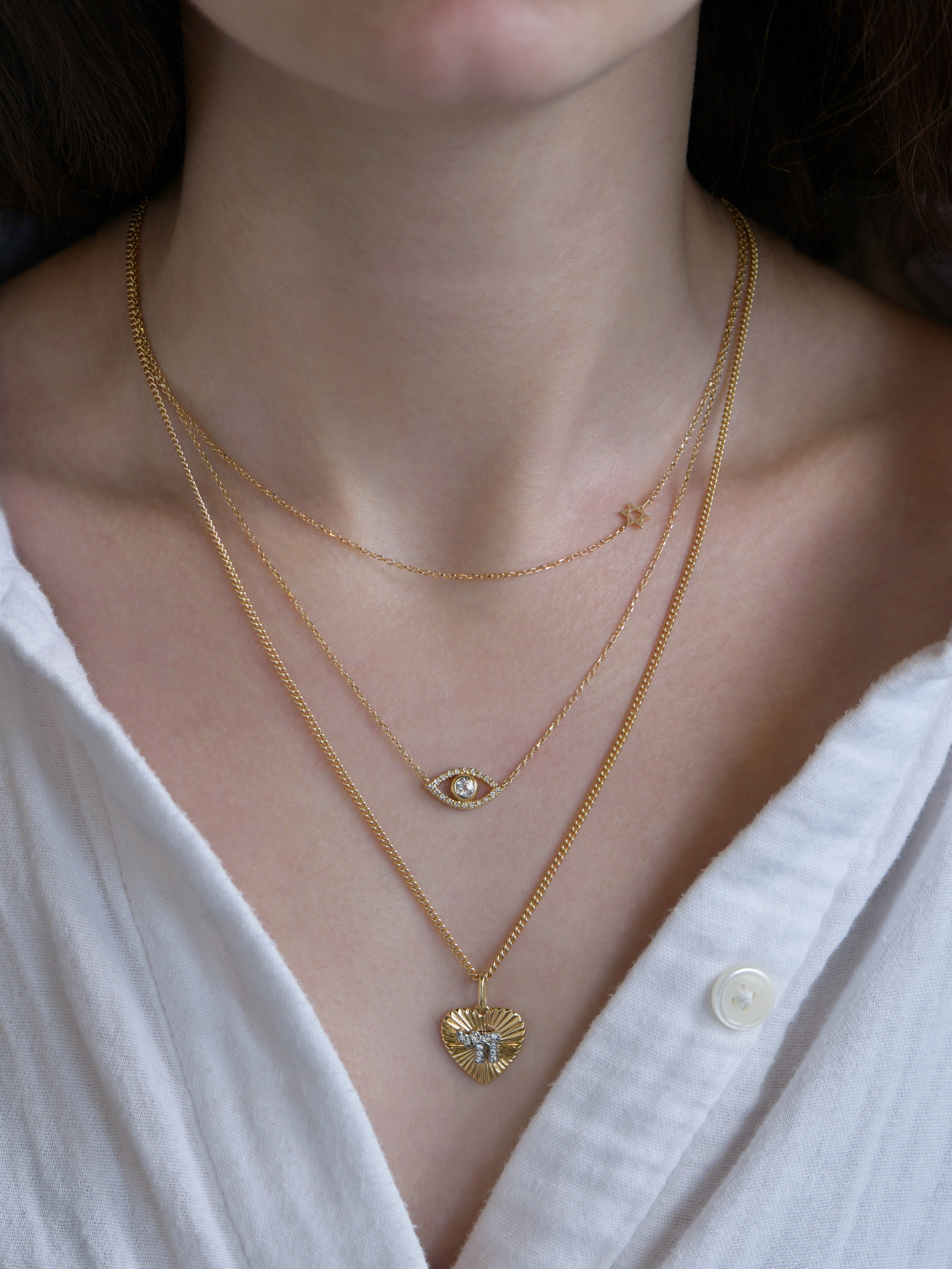 Classique Fluted Chai Heart Medallion