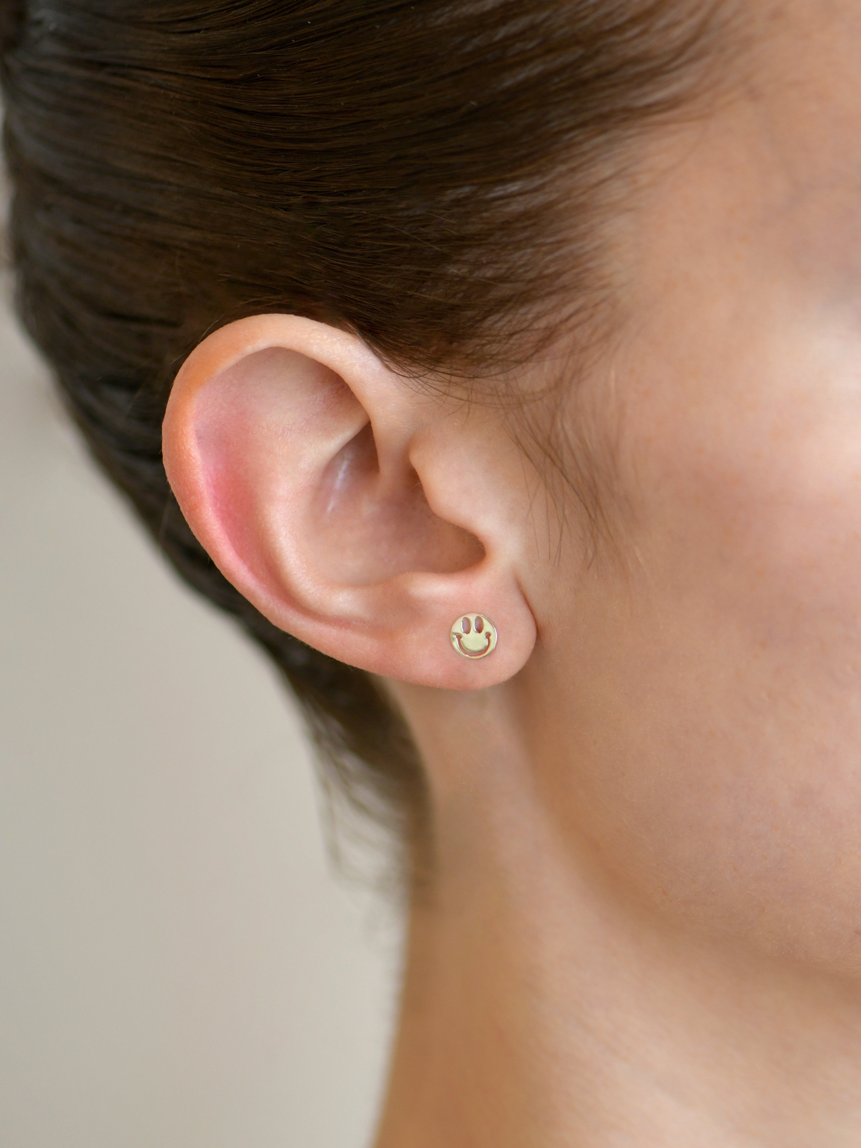 Jac+Jo Icon Gold Happy Face Stud