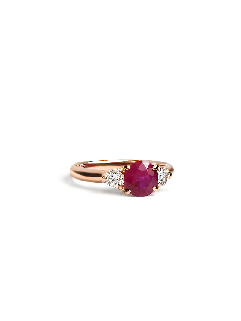 Classique Ruby Engagement Ring
