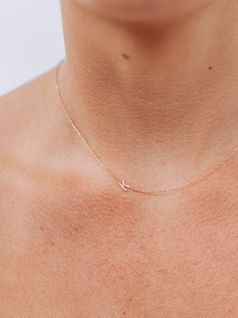 Collier Love Letter Personalisable de A à Z en Pavé