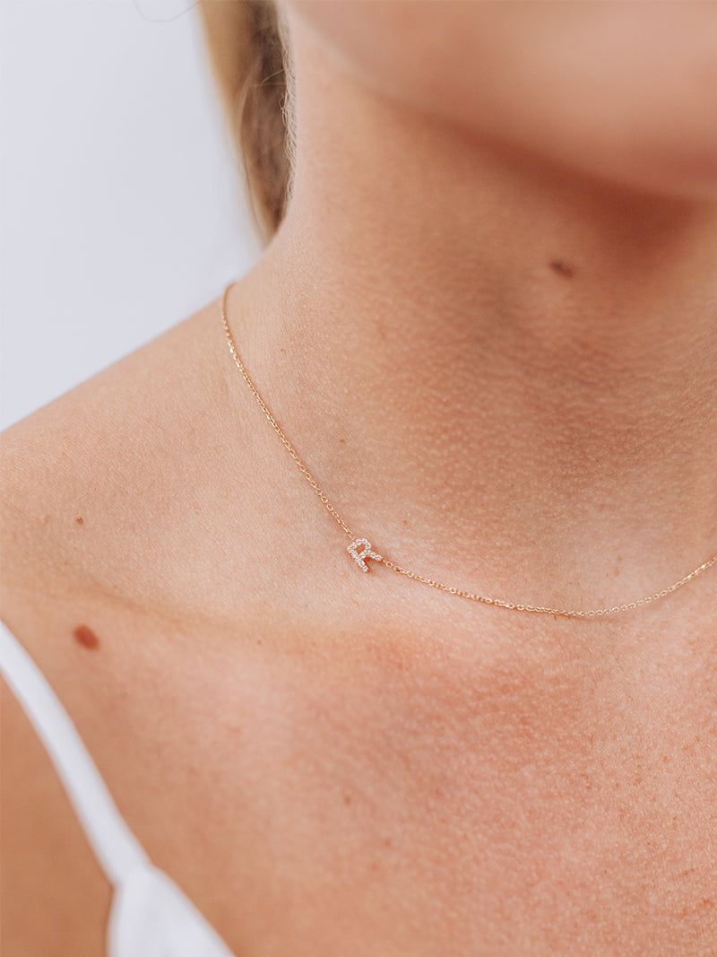 Collier Love Letter Personalisable de A à Z en Pavé