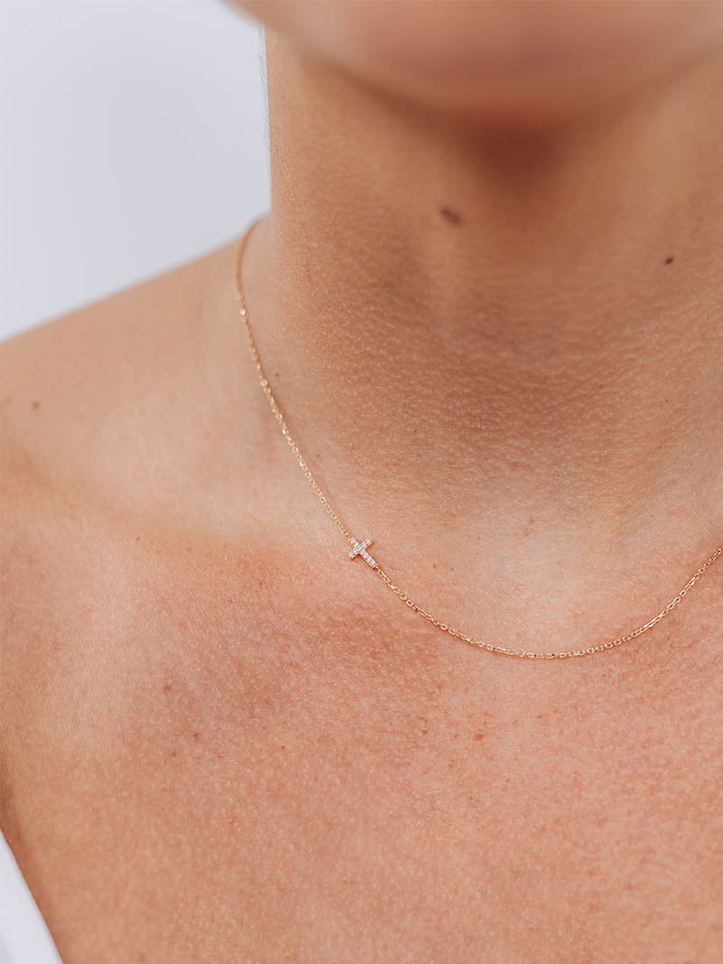 Collier en Croix Pavée Love Letter