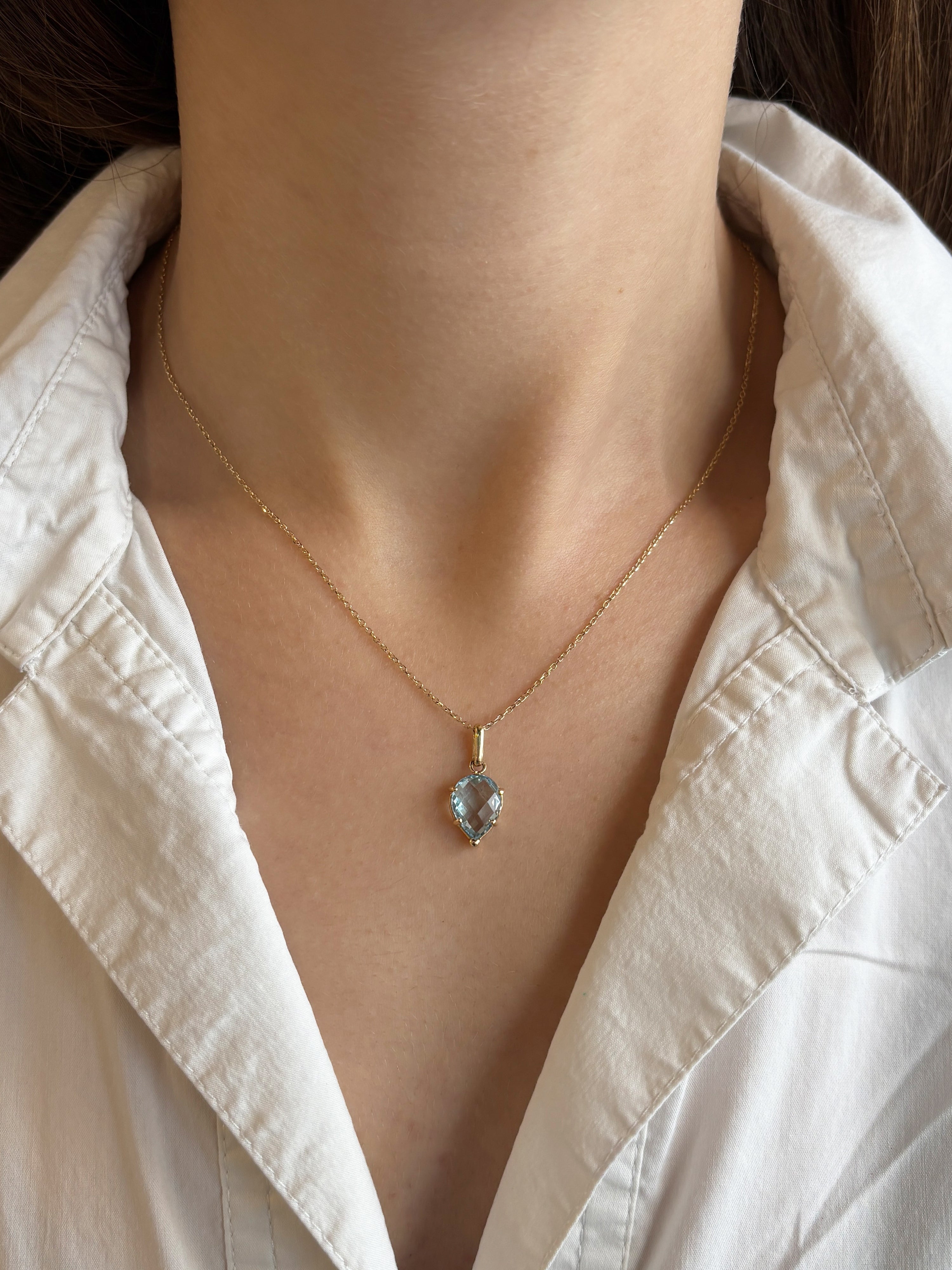 Breloque Poire Classique