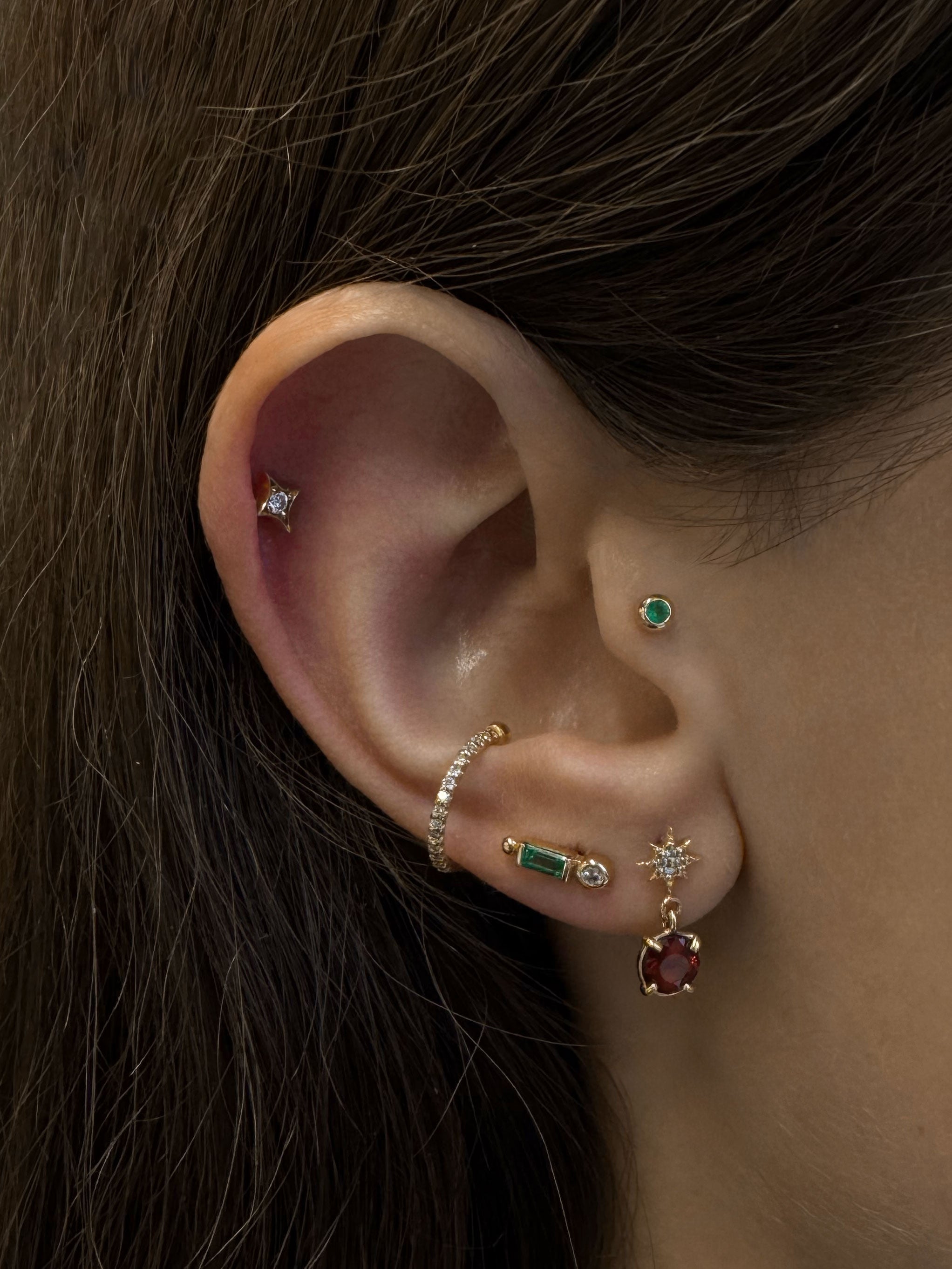 Cléo Round Single Stud