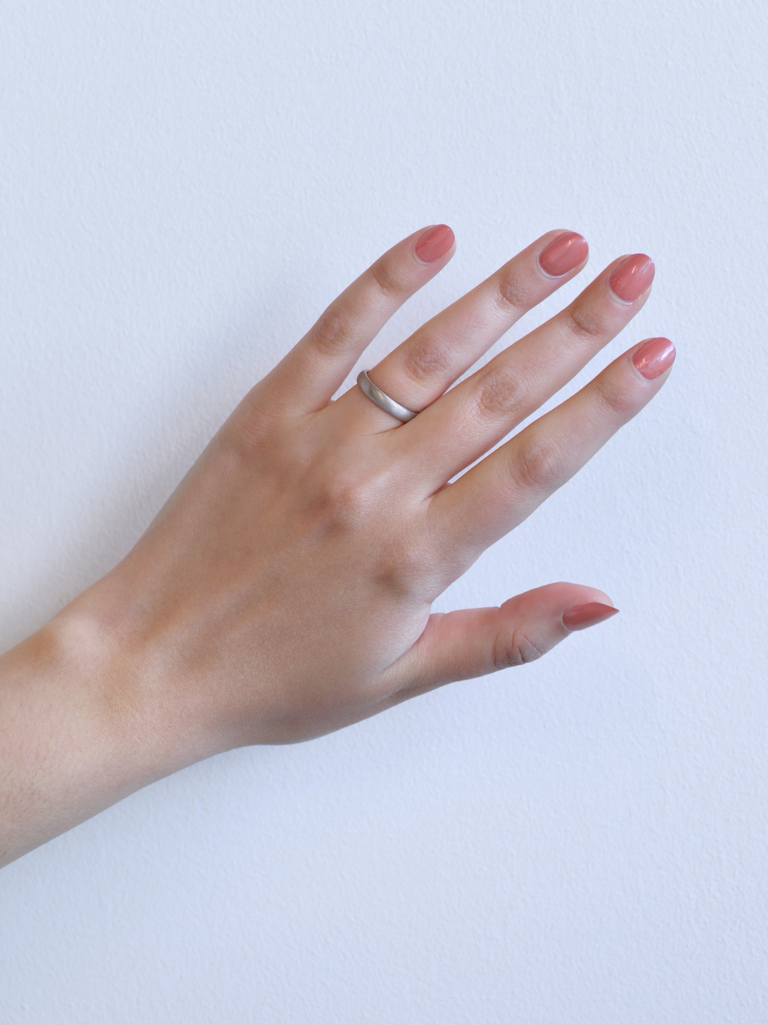 Classique 4mm Matte Rounded Band