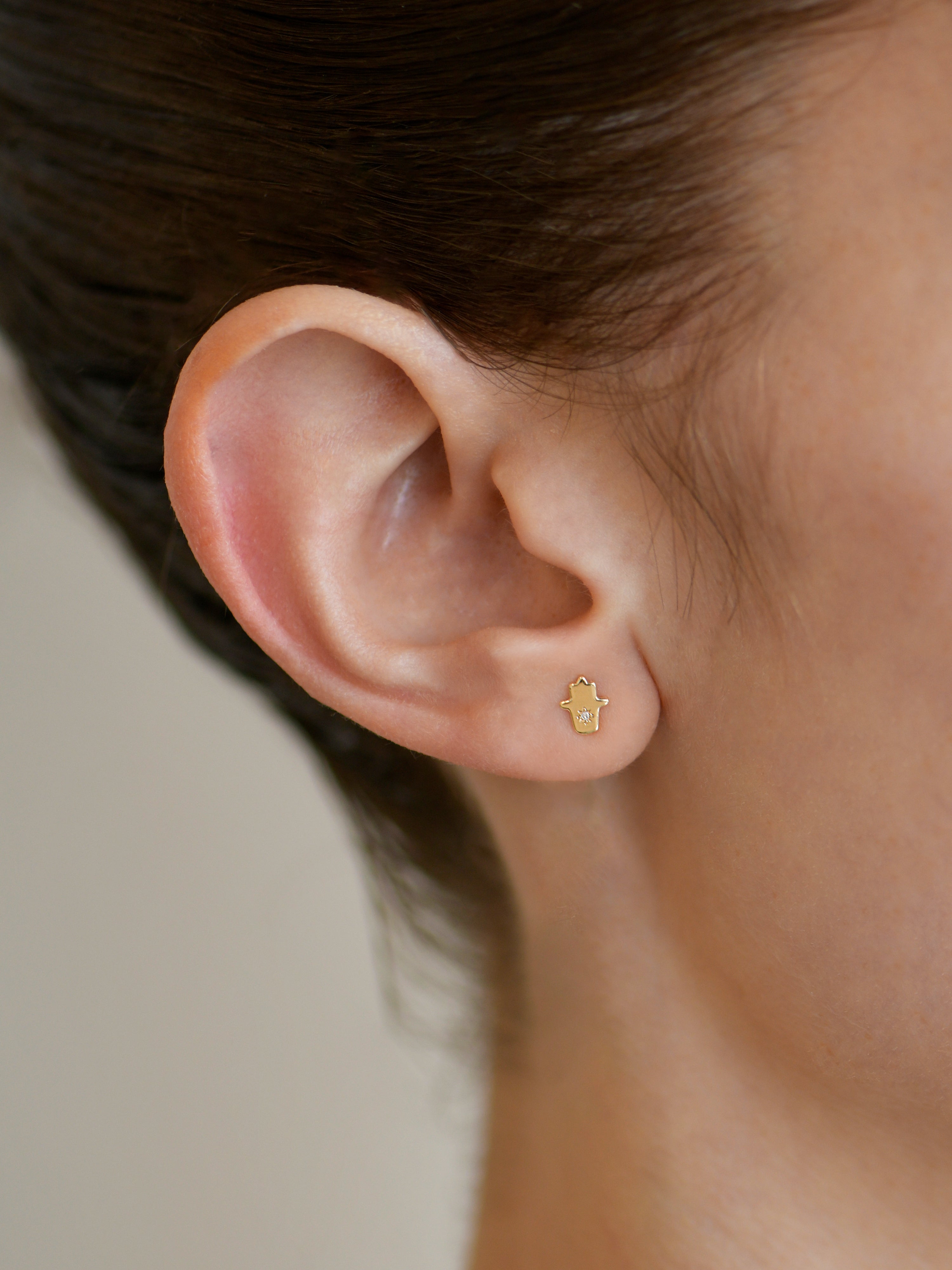 Jac+Jo Icon Hamsa Single Stud