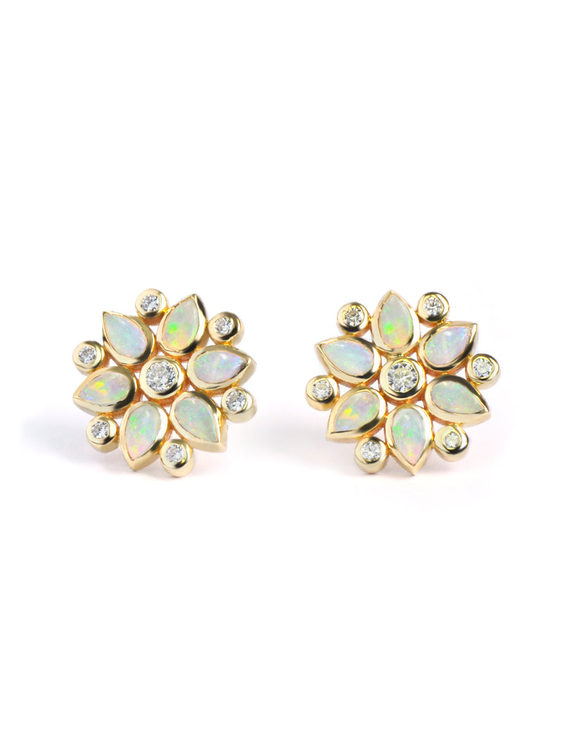 Bezel Bouquet Pétale Boutons D'oreille
