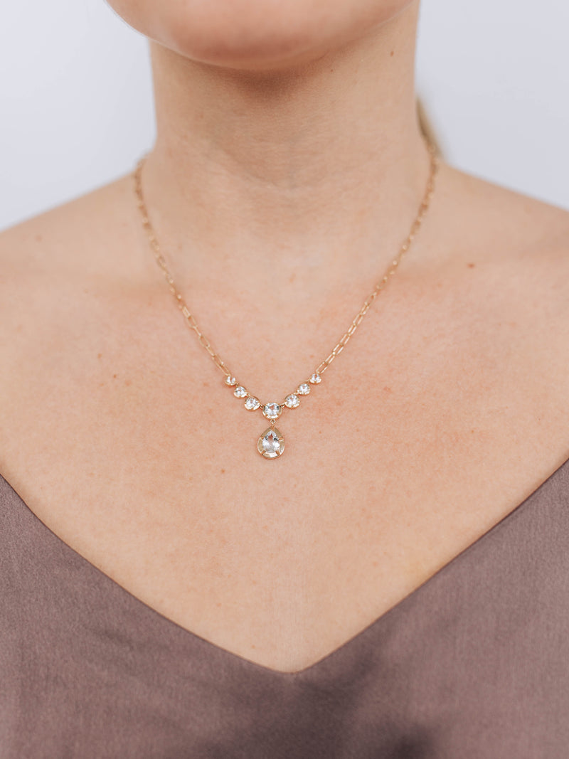 Mélia Pear Drop Necklace