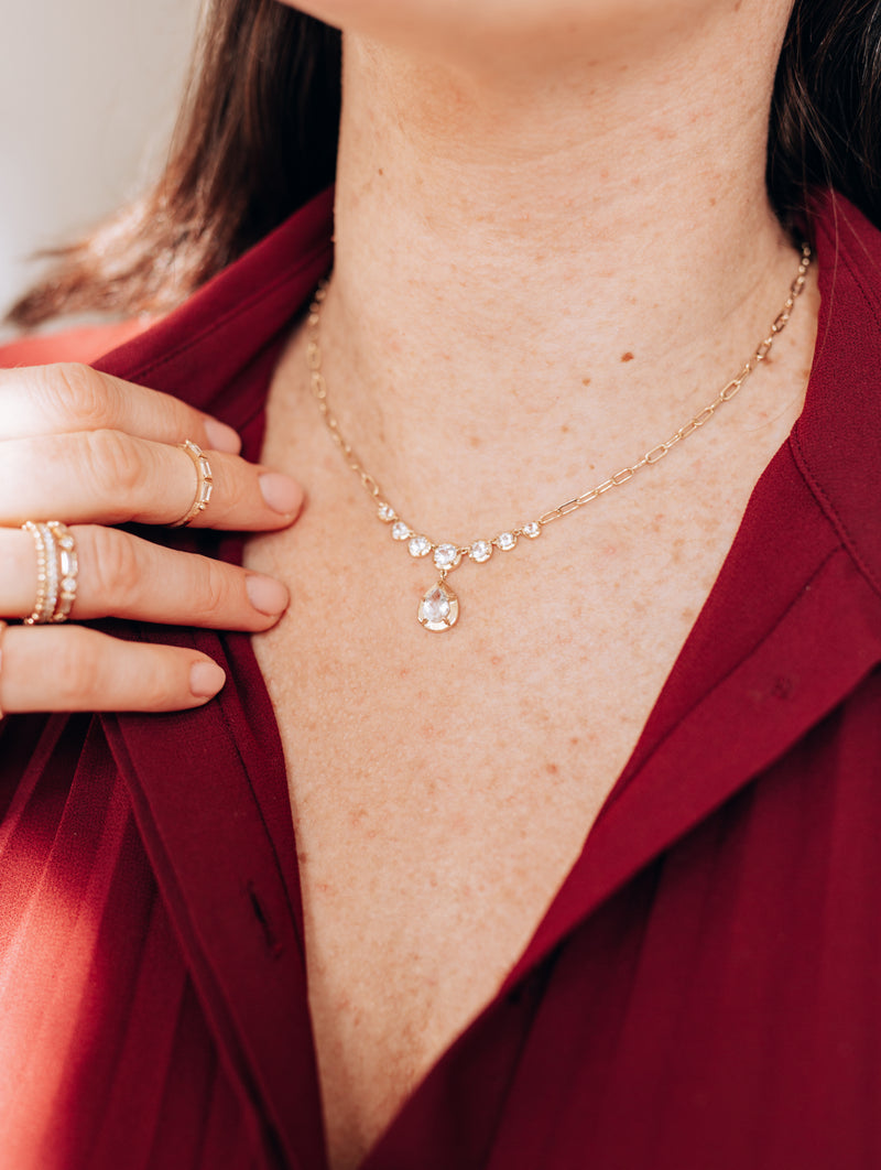 Mélia Pear Drop Necklace