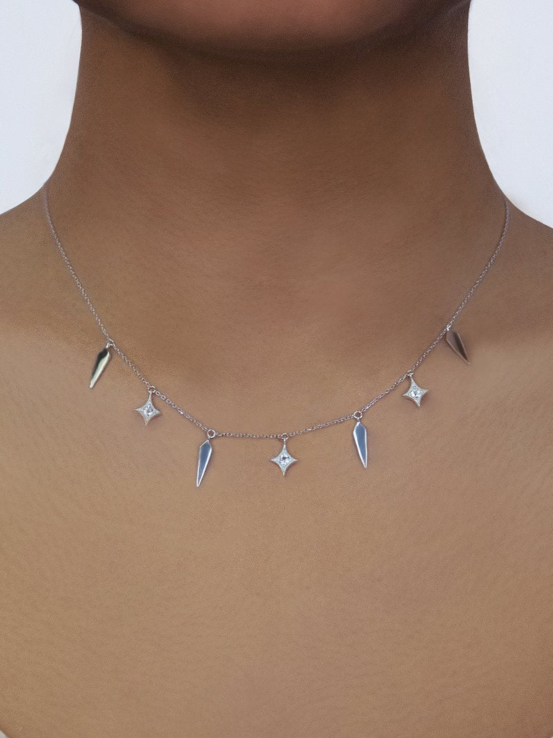 Jac + Jo Collier de Diamants Poignards Gothiques